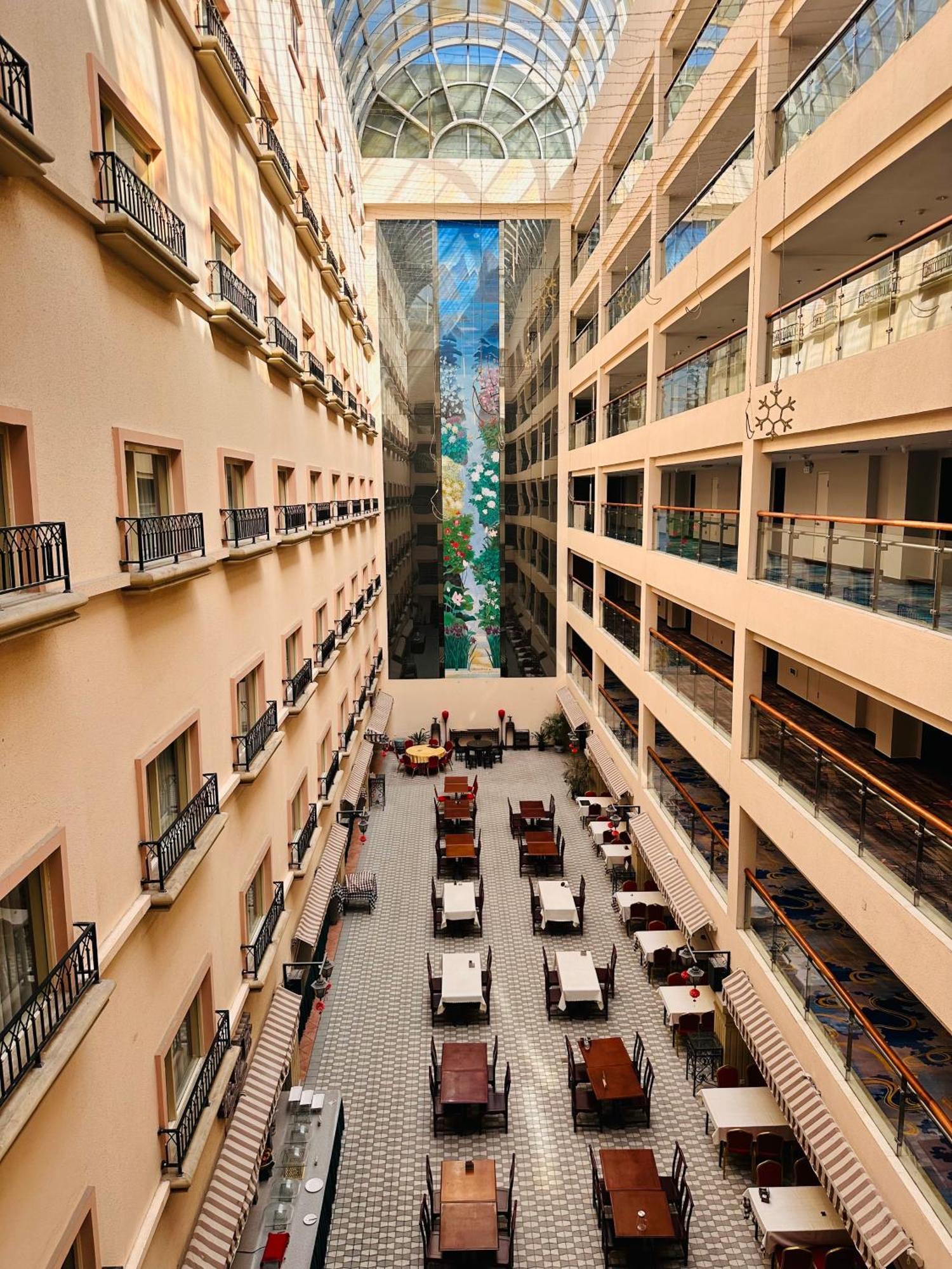 The North Garden Hotel Beijing Wangfujing Exterior foto